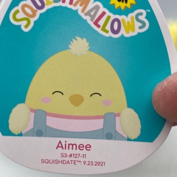 Squishmallows 2022 Easter Squad Aimee The Chick Overall Clip 3.5" Plush Keychain - Picture 4 of 9